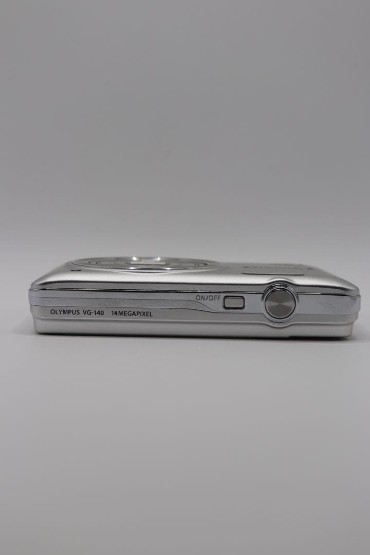 ✨動作確認済み！✨OLYMPUS VG-140 充電器付き！
