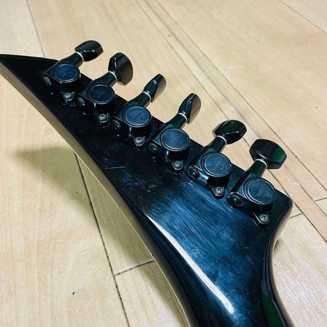 FERNANDES TEJ Lシリアル　フェルナンデス