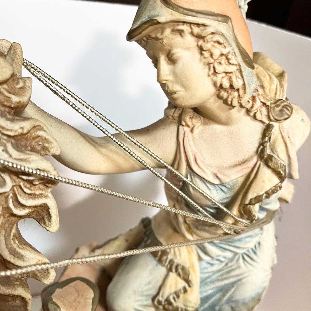 馬車ベンハー　西洋美術品　インテリア　置物　イタリア　洋風　アンティーク 陶器