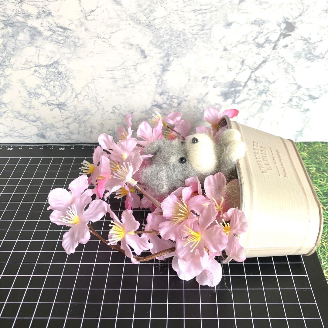 羊毛フェルト 犬 シュナウザー 桜 専用
