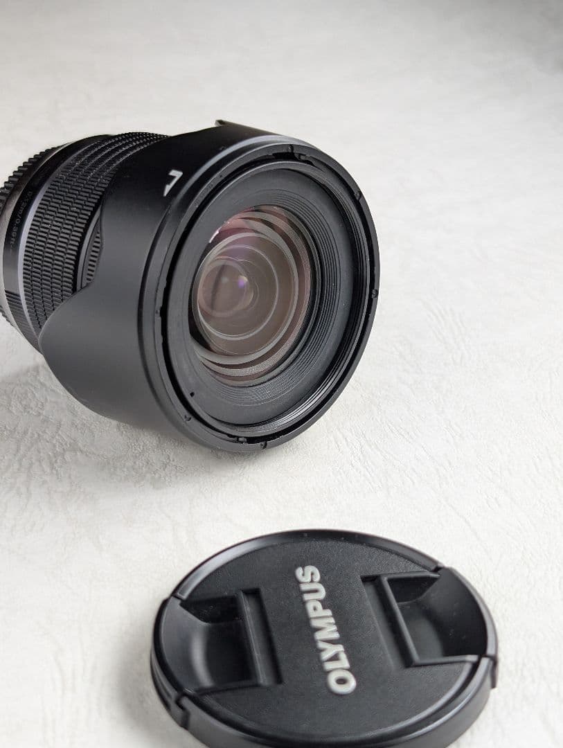 オリンパス 12-45mm F4.0 PROレンズ omds