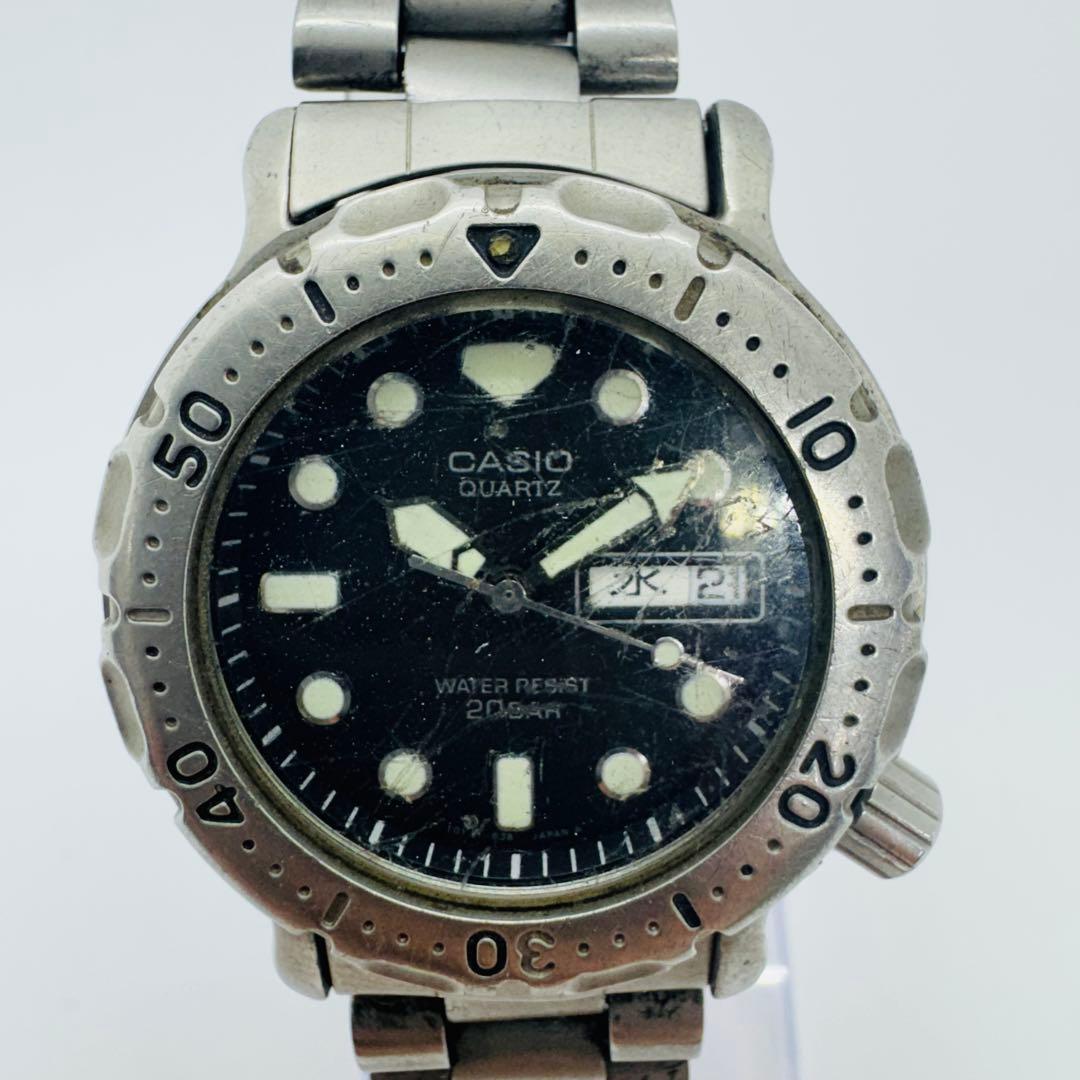 ✨CASIO✨カシオ✨ブラック文字盤✨デイデイト✨クォーツ✨メンズ✨腕時計✨