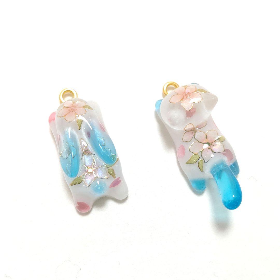 専用商品K-10127 ジャンピング猫チャーム(お花)