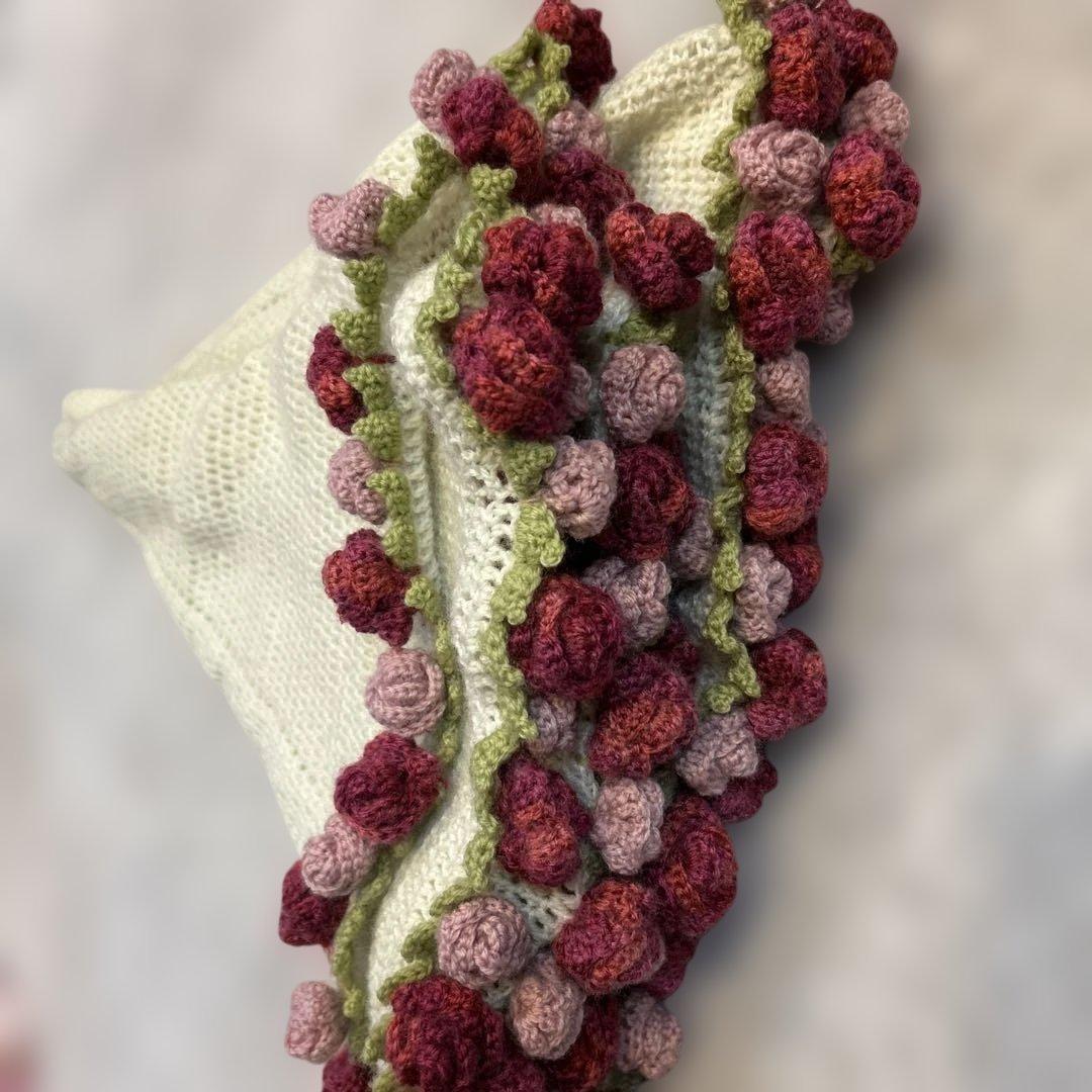 花束ブランケット　赤とピンクのバラ　飾りゴム止め付き