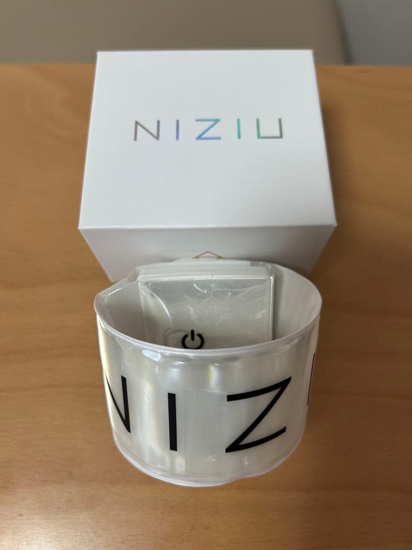 NiziU OFFICIAL LIGHT STICK ペンライトセット
