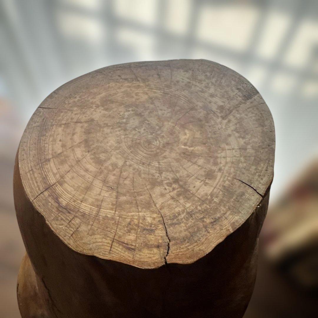 迫力のある木の花台　木製抽象オブジェ