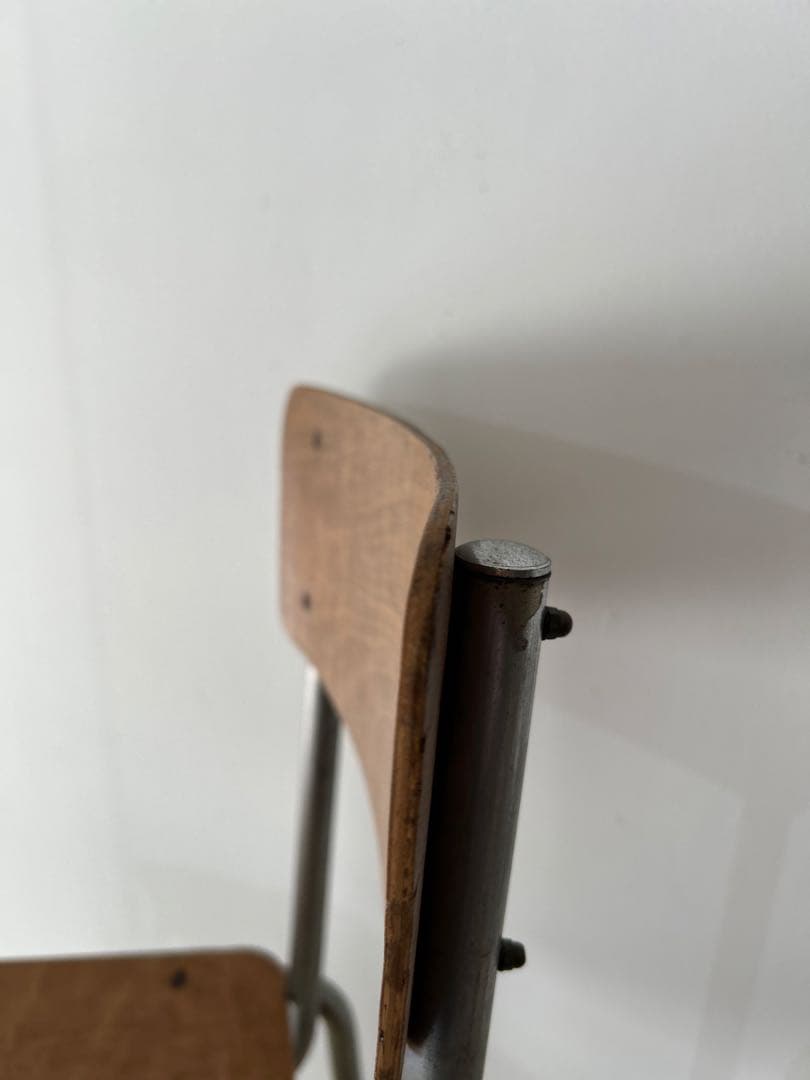 ビンテージフランス　1940年代　カンチレバー　❷ スチールパイプ　チェア　木製