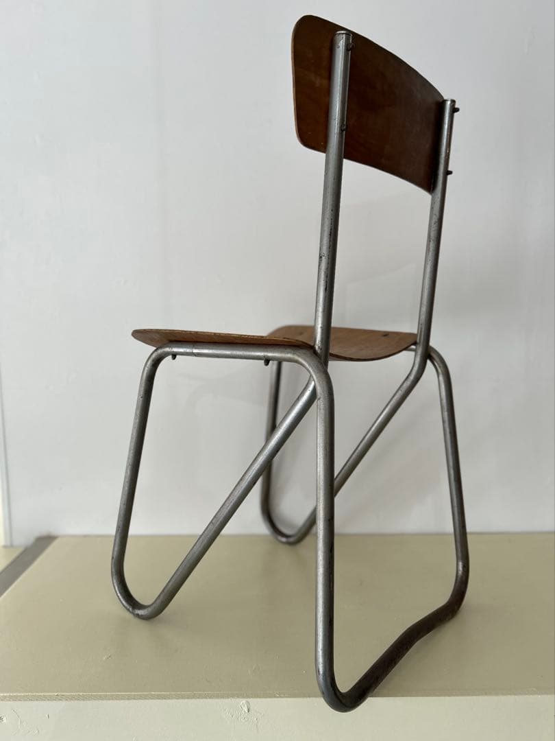 ビンテージフランス　1940年代　カンチレバー　❷ スチールパイプ　チェア　木製
