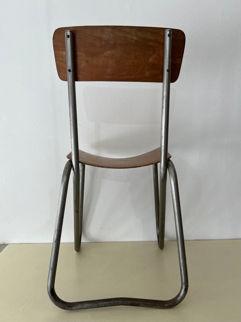 ビンテージフランス　1940年代　カンチレバー　❷ スチールパイプ　チェア　木製