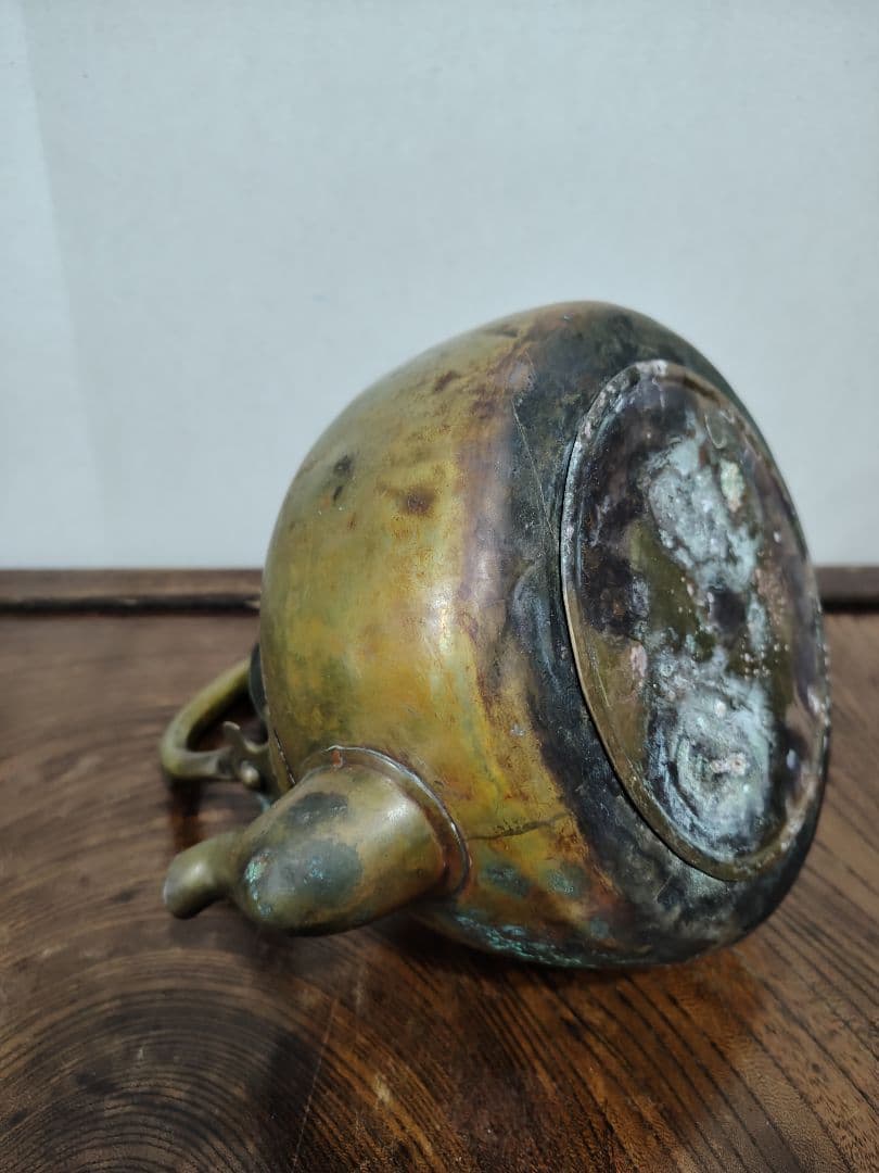 真鍮製 丸型やかん　古道具　骨董 レトロやかん　大正ロマン　かわいいやかん　真鍮