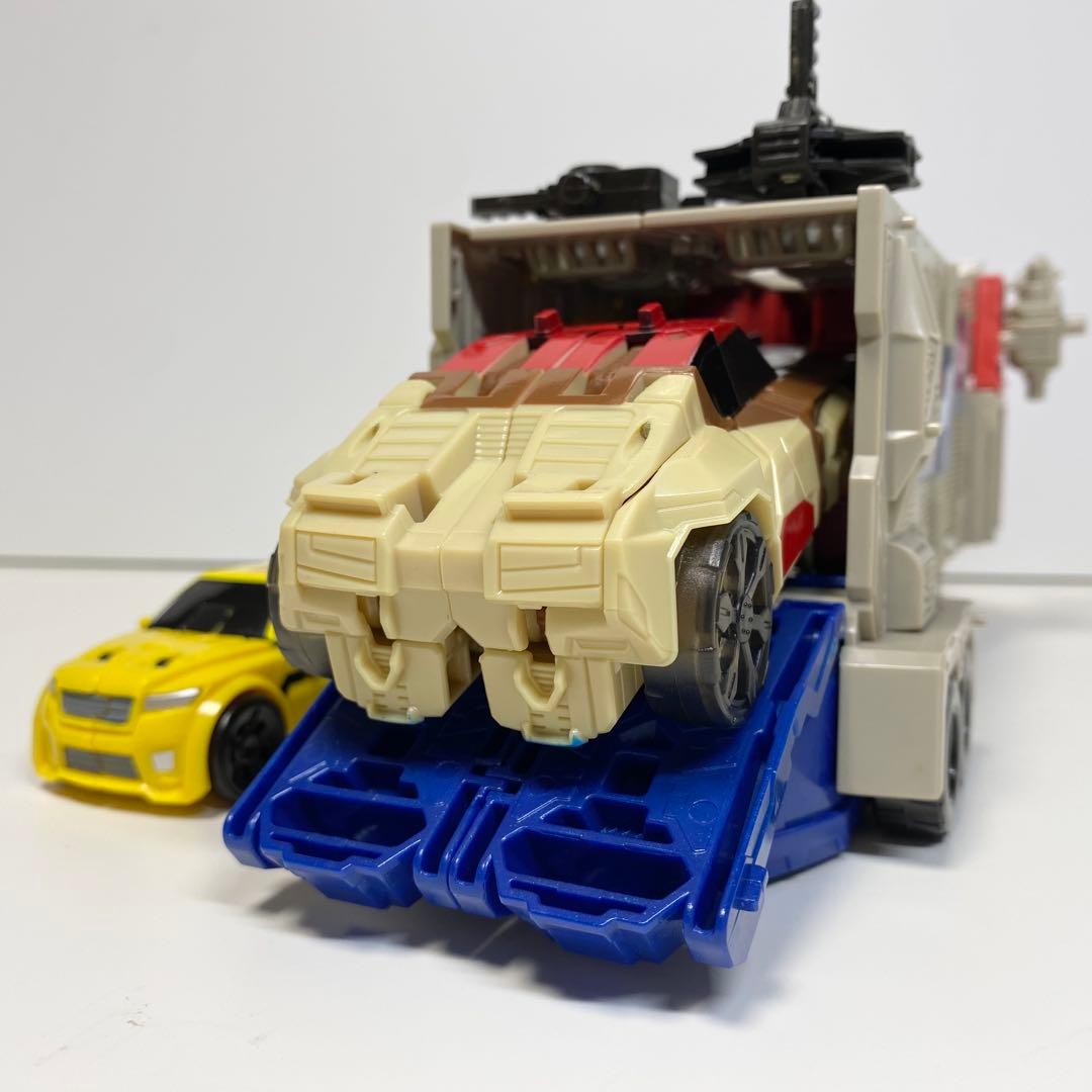 パワーマスターオプティマスプライム　バンブルビー　クロームドーム　セット