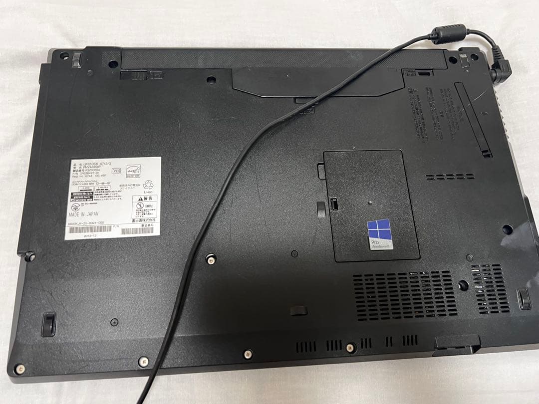 美品！　FUJUTSU 富士通 ノートパソコン