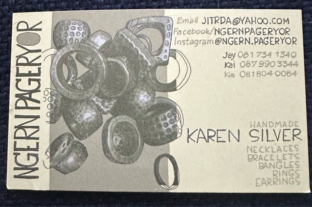 ⑤カレン族、首長族、カレンシルバー、純銀、タイ　チャトチャックマーケット