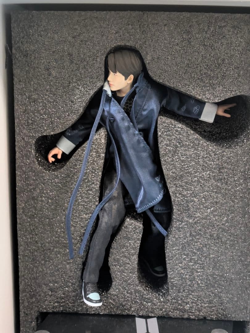 BTS Jung Kook（ジョングク）スタチュー フィギュア/サイドショウ