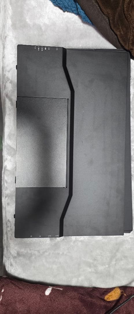 【土日祝12時迄の購入で即日発送】18.5インチポータブルモニター 本体