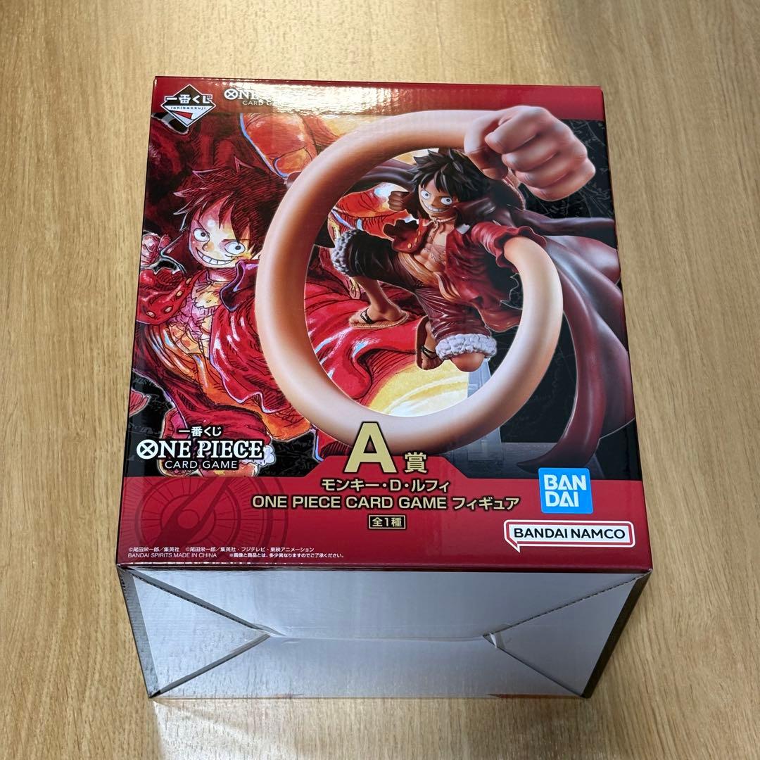 ONE PIECE CARD GAME フィギュア　ルフィ　&デッキケース