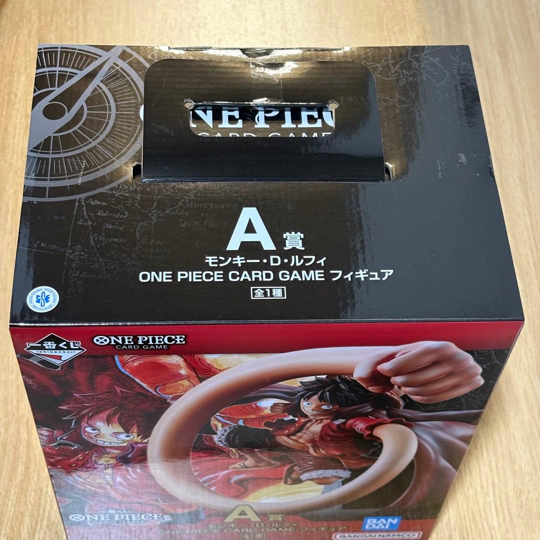 ONE PIECE CARD GAME フィギュア　ルフィ　&デッキケース