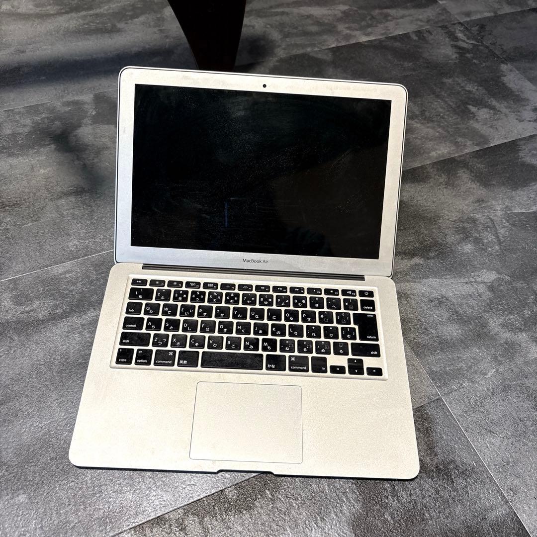 MacBook Air 2017 充電器あり