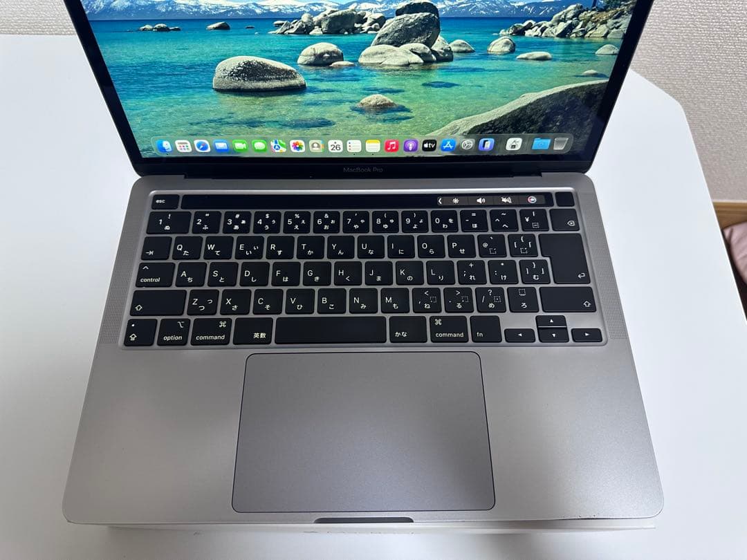 Macbook Pro 13インチ (2020) i5 SSD 512GB