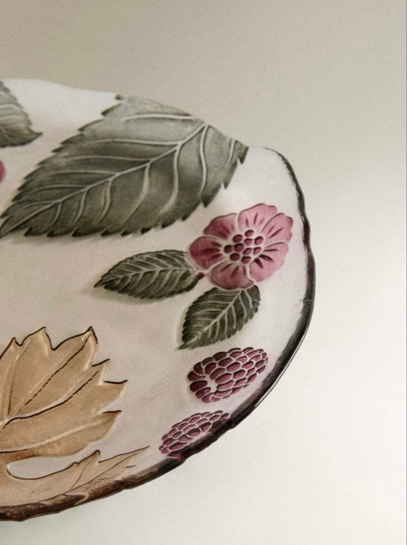 ZARA  クリスマス　リーフ　フラワー　ガラス　デザートプレート　2枚