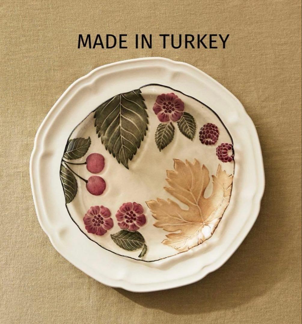 ZARA  クリスマス　リーフ　フラワー　ガラス　デザートプレート　2枚