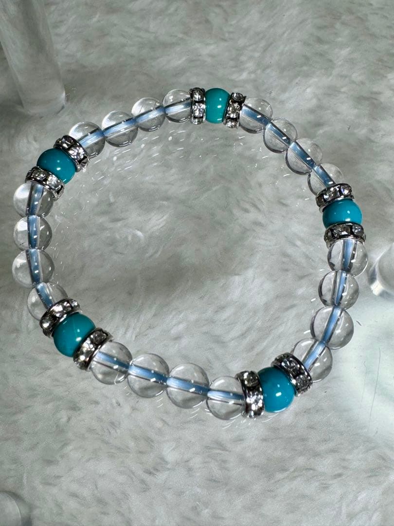 天然ターコイズ・水晶ブレスレット　約14、5〜15、0cm 12月誕生石
