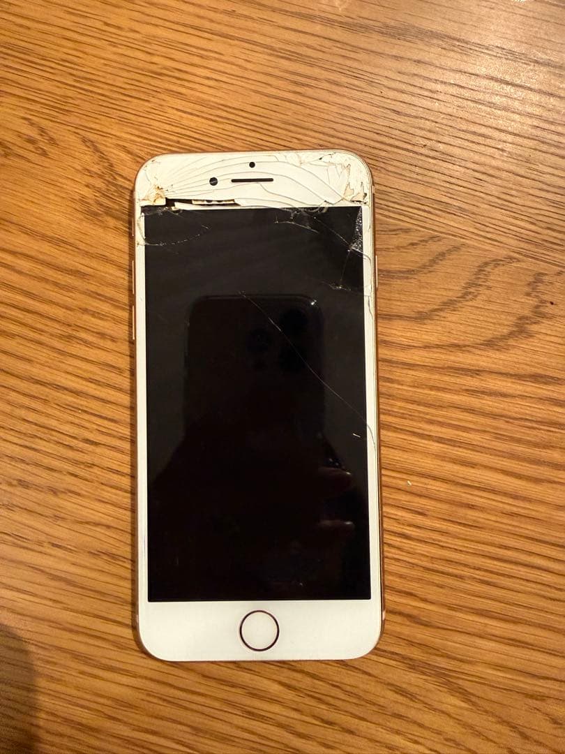 【ジャンク】iPhone 8 64GB MQ7A2J/A