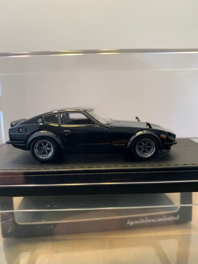 イグニッションモデル　1/43 フェアレディ　Z S30 ブラック