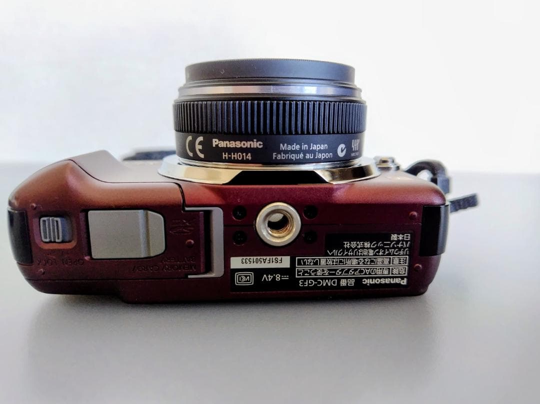 Panasonic LUMIX DMC-GF3 ミラーレス一眼