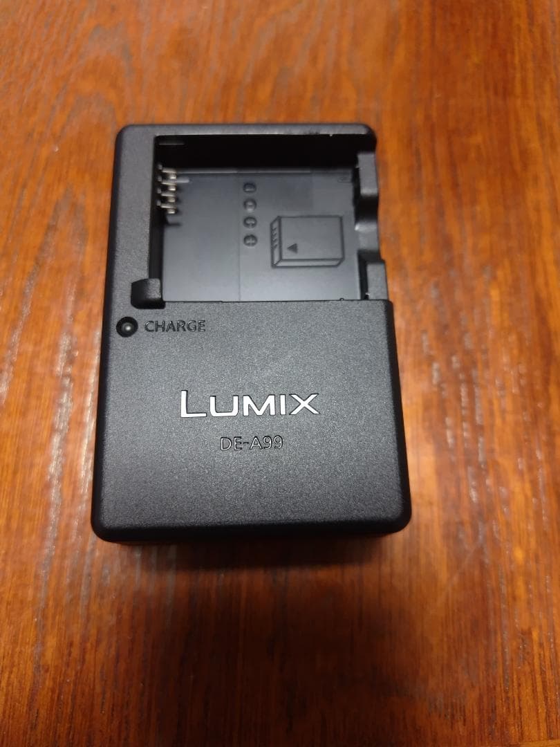 Panasonic LUMIX DMC-GF3 ミラーレス一眼
