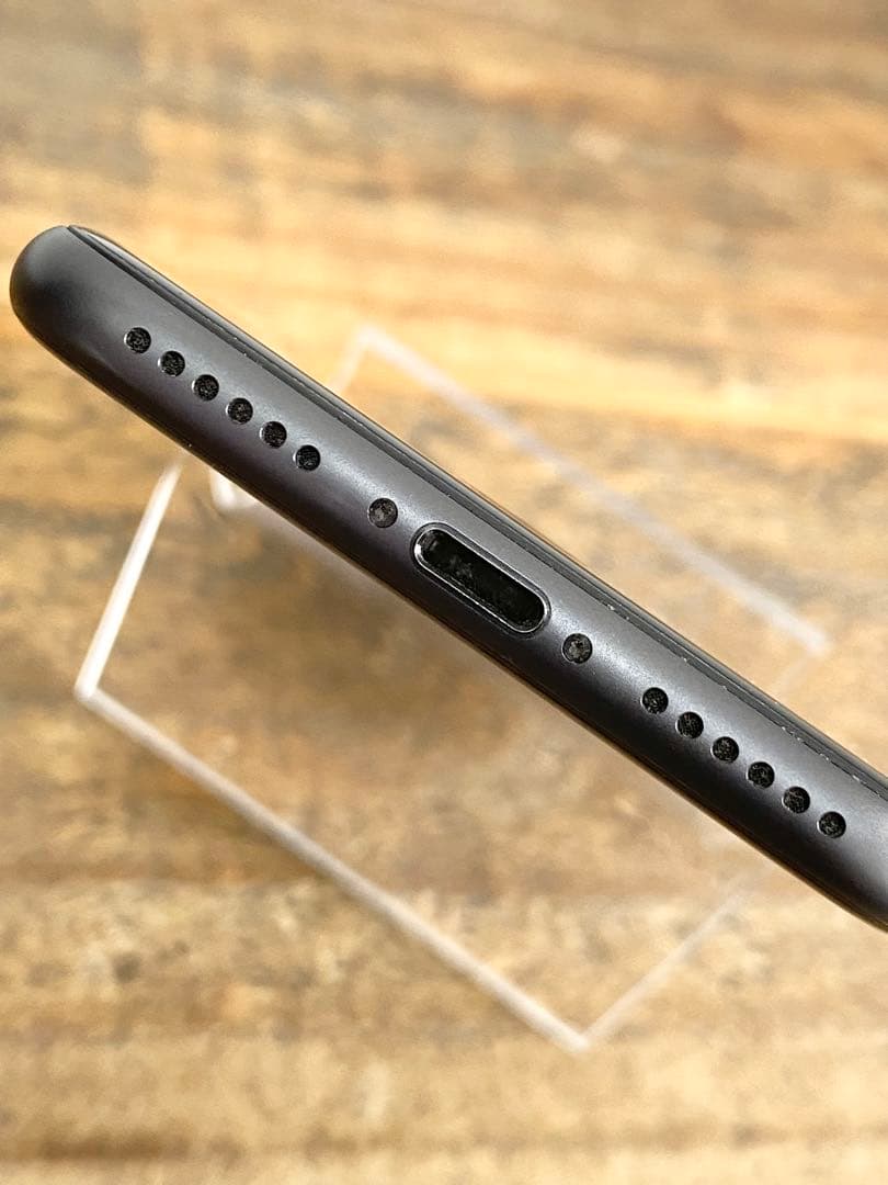 iPhone8 64GB 本体のみ グレイ NQ782J/A B88％ 送無