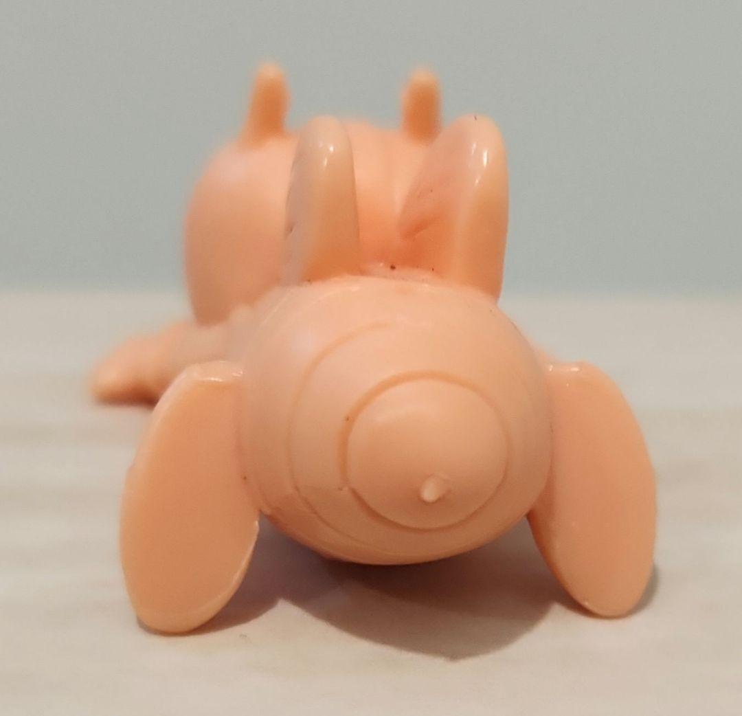き*こ様 アラレちゃん消しゴム　肌色　美品 レア《ライダーバッタ》