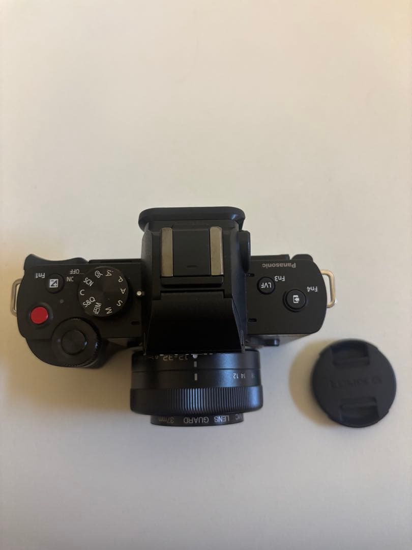 【美品】LUMIX DC-G100V ミラーレス コンパクト一眼