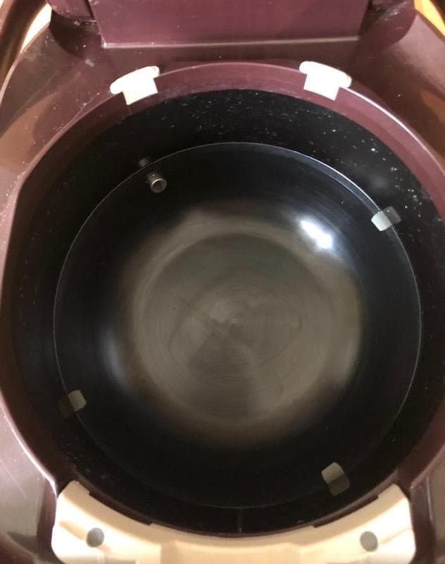 ZOJIRUSHI　圧力炊飯器 NP-ZV102BK 2020年製