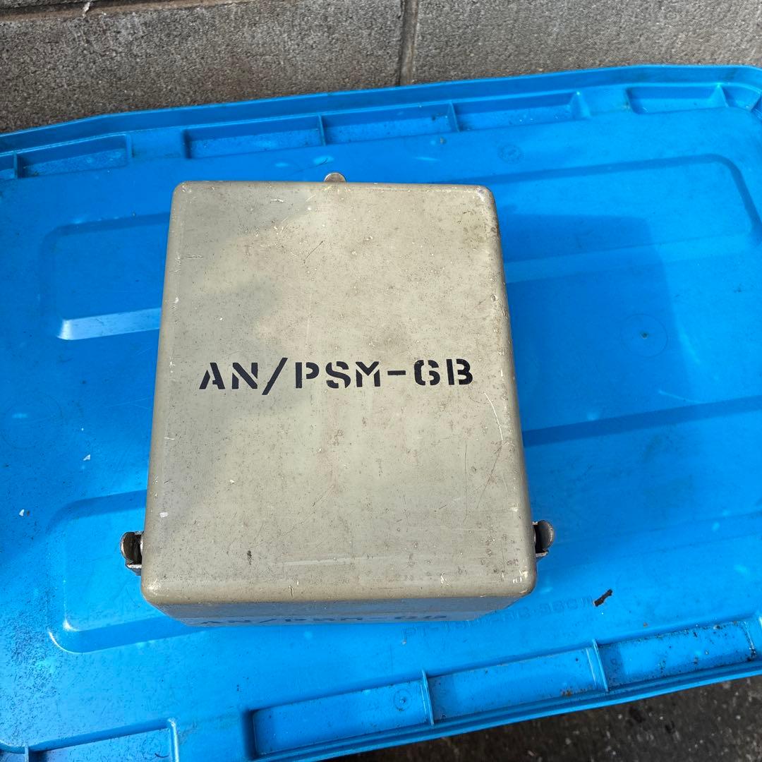 米軍で使用されていたポータブル真空管テスター「AN/PSM-6