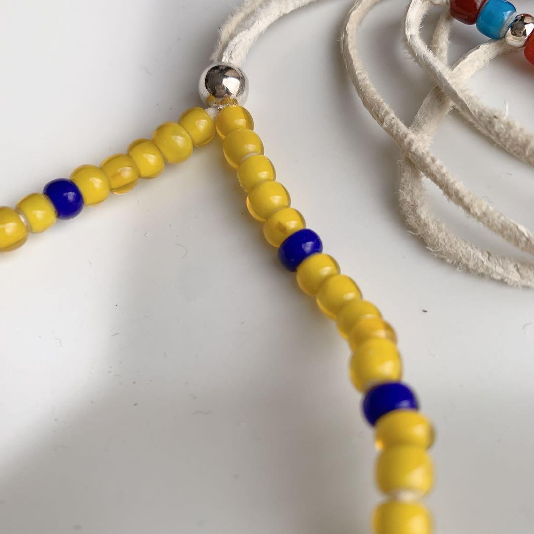 ホワイトハーツ　ビーズ　アンティーク　イエロー　ホワイトハート　ネックレス