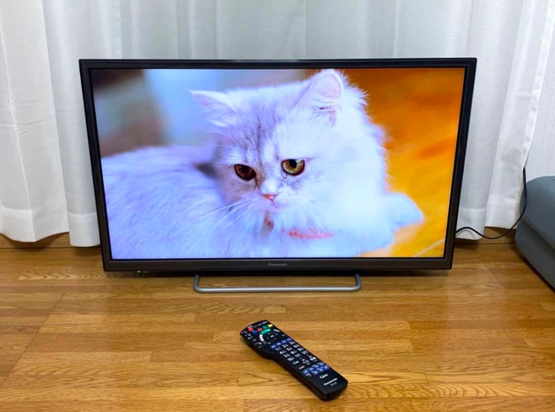 パナソニック 32型 スマートテレビ YouTube等⭕️地上波 2019 年製