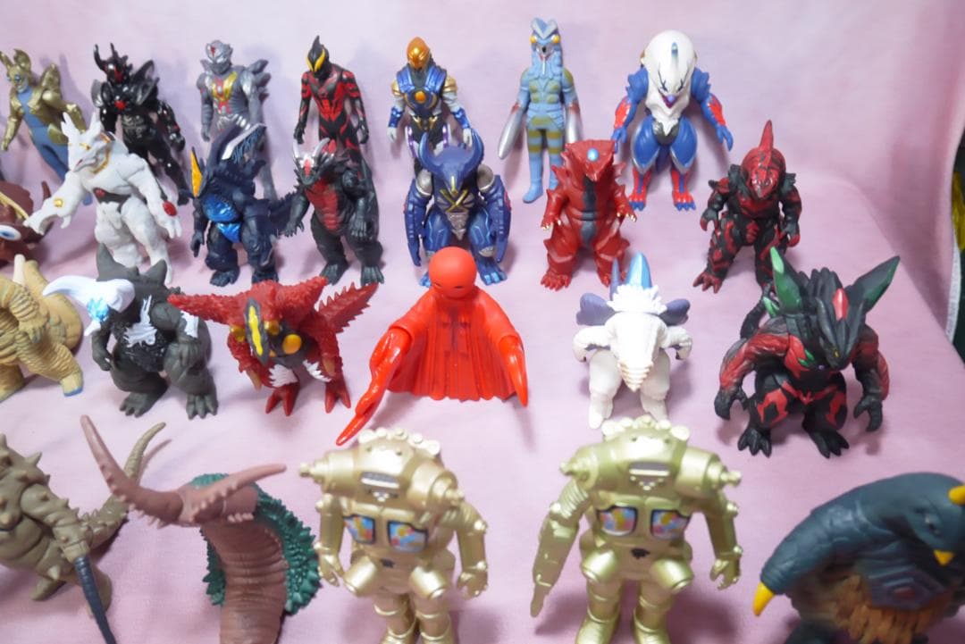 ウルトラ怪獣シリーズ500　怪獣ソフビ　49体