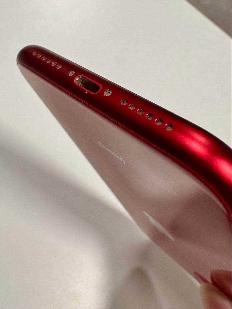 【美品】Apple iPhone 11 (RED) 本体 64GB