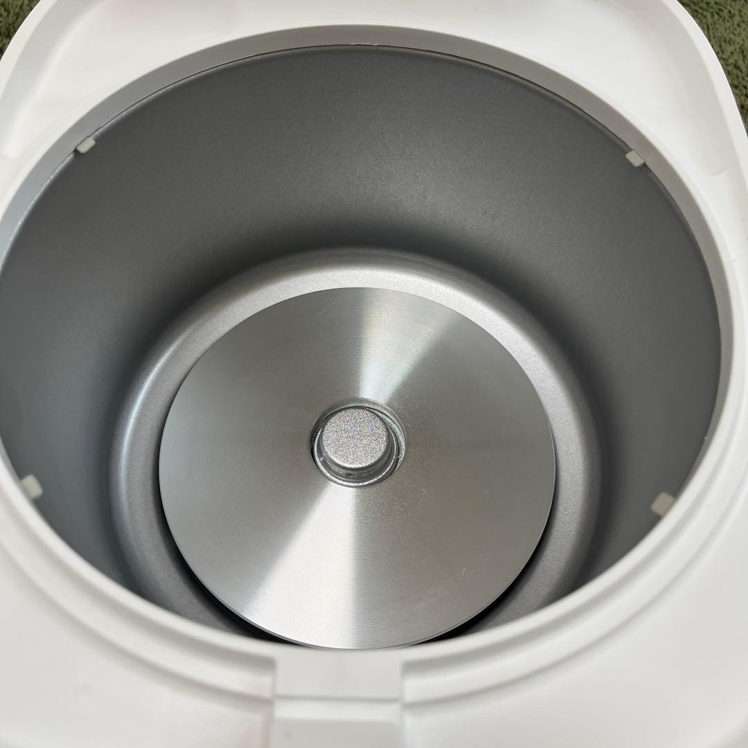 【新品未使用】ニトリ　炊飯器　マイコン炊飯ジャー　5.5合