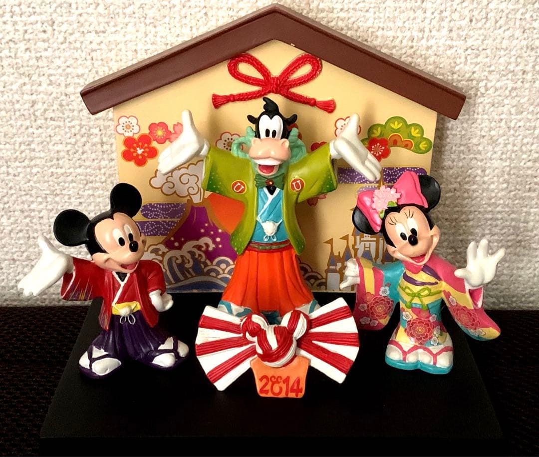 ディズニーリゾート お正月飾り フィギュア 2014年 レア ミッキー ミニー