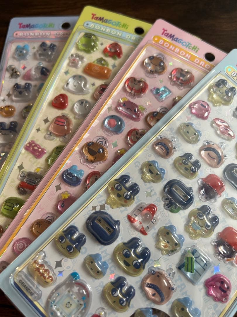 a*a様 【正規品】ボンボンドロップシール たまごっち 4種セット