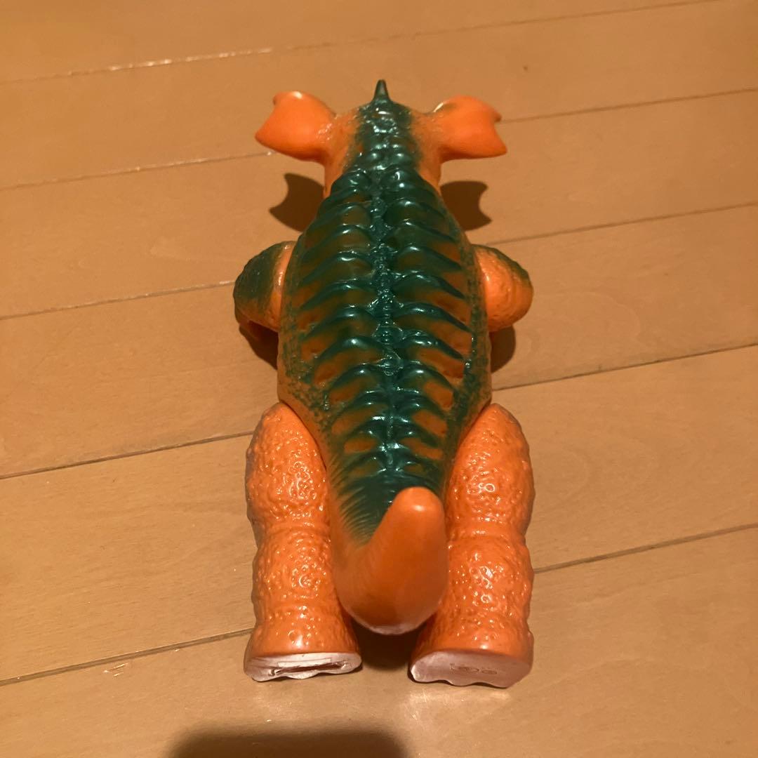 バラゴン
