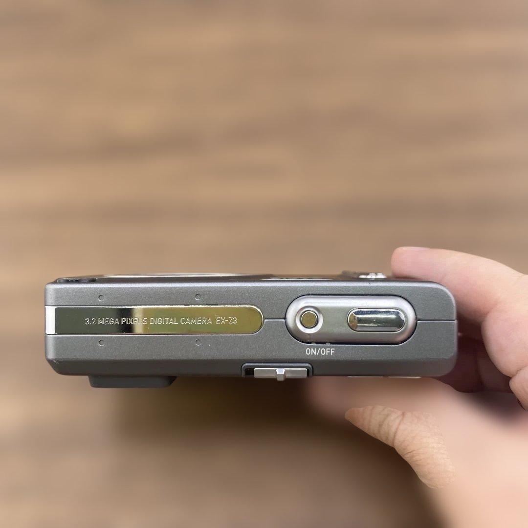 CASIO カシオ EXILIM EX-Z3 Y-196