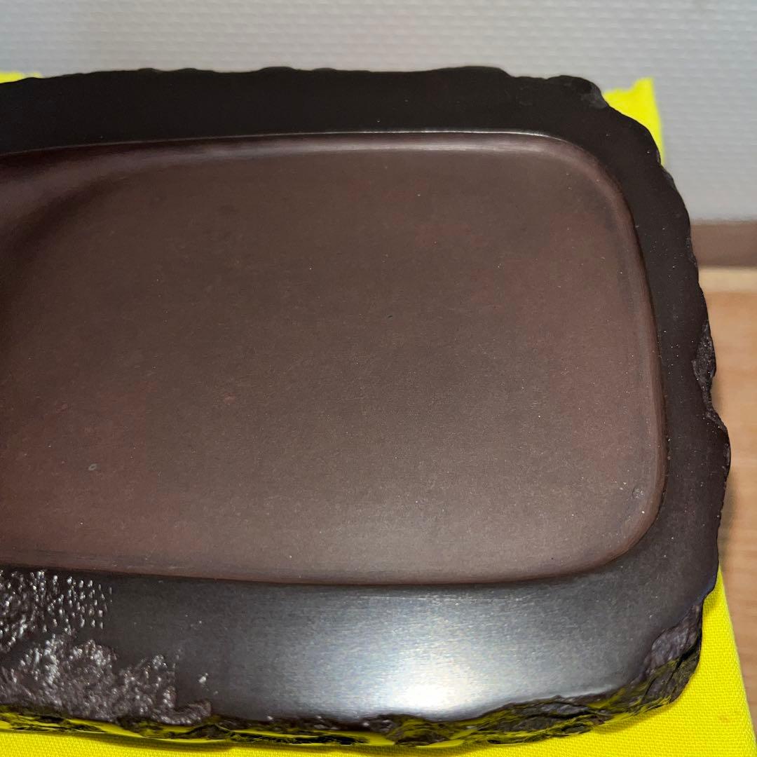 ⭕️赤間硯　新品美品　名工　玉峯　日枝敏夫　梅花彫刻入り　姿が美しい　女性好み作品