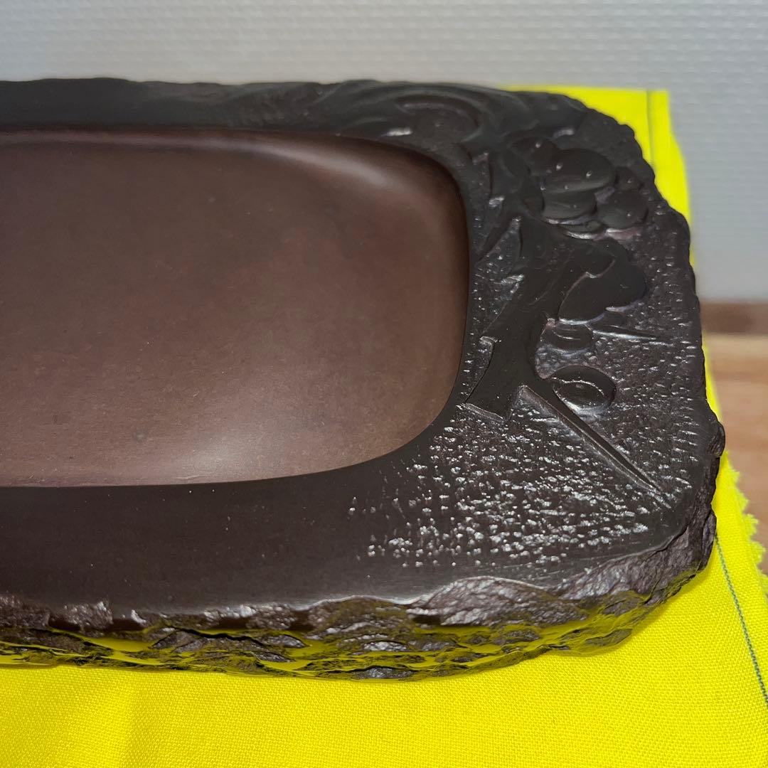 ⭕️赤間硯　新品美品　名工　玉峯　日枝敏夫　梅花彫刻入り　姿が美しい　女性好み作品