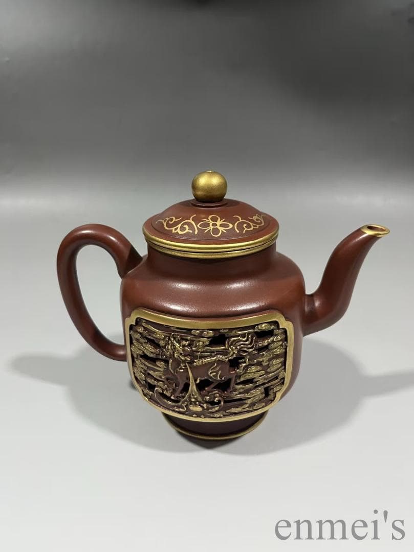 中国古美術 中国宜興 紫砂壺 宮灯壺 描金装飾 大清乾隆年制款 原鉱大紅袍 急須