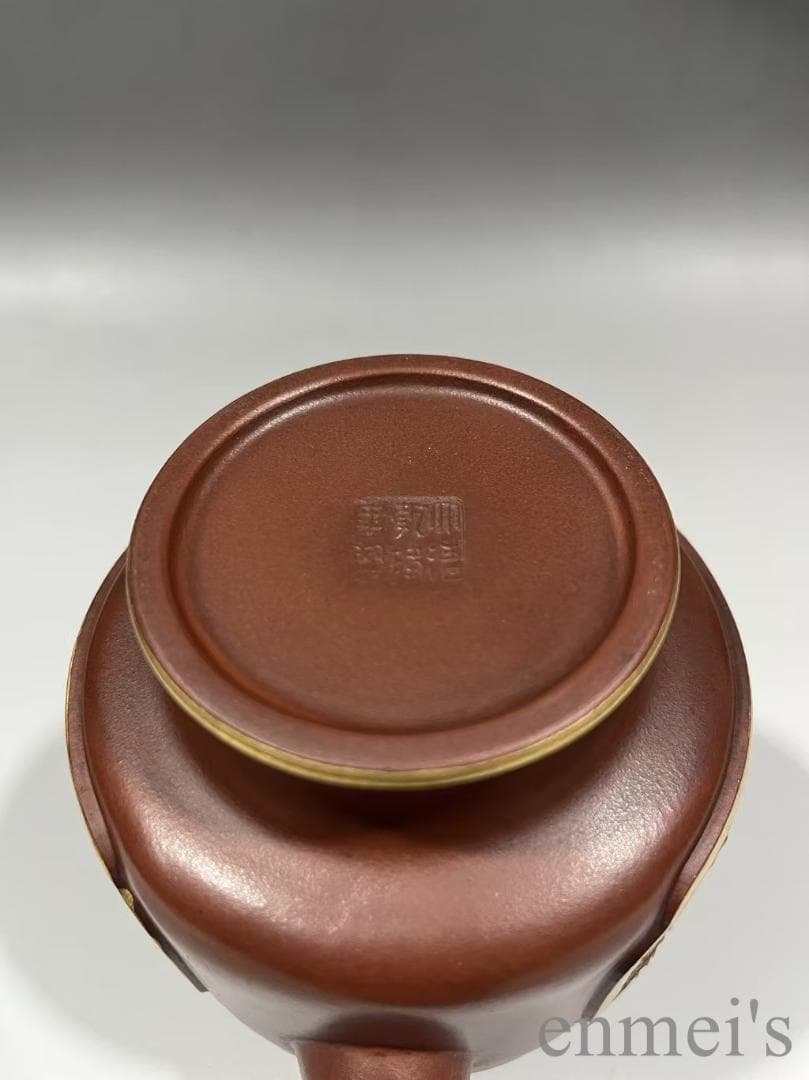 中国古美術 中国宜興 紫砂壺 宮灯壺 描金装飾 大清乾隆年制款 原鉱大紅袍 急須