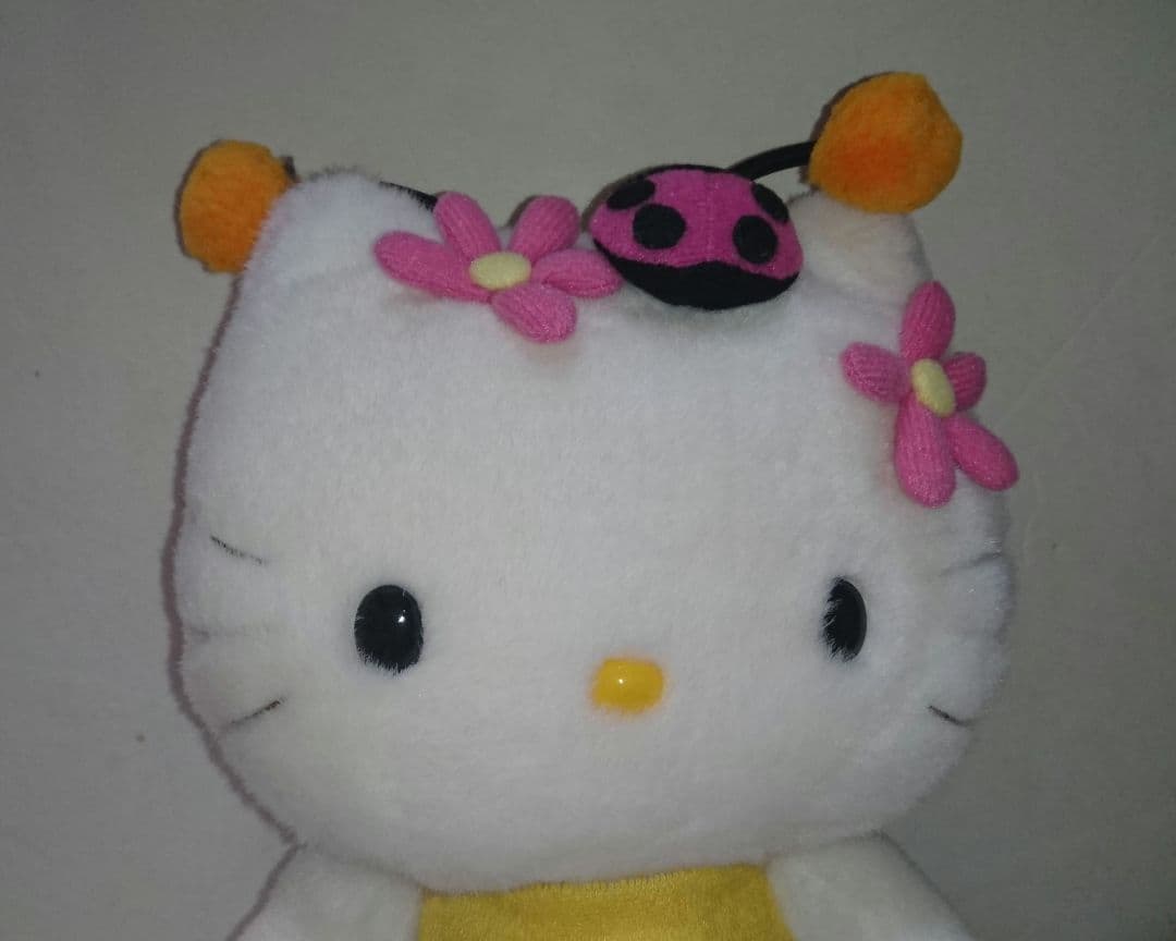 【断捨離】当時物 サンリオ ハローキティ ぬいぐるみ 蜂 Bee ミツバチ