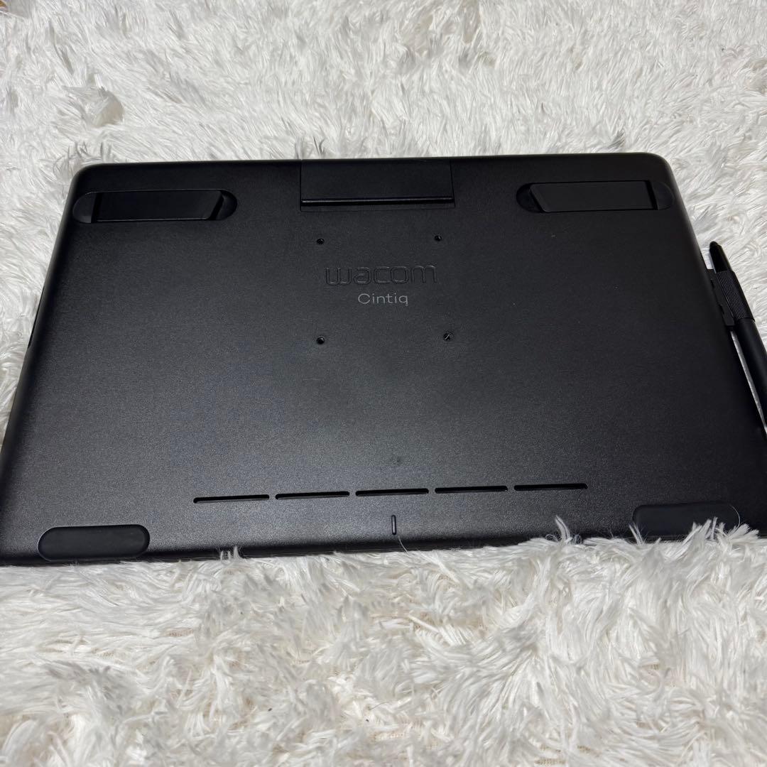 Wacom Cintiq 液晶ペンタブレット DTK1660
